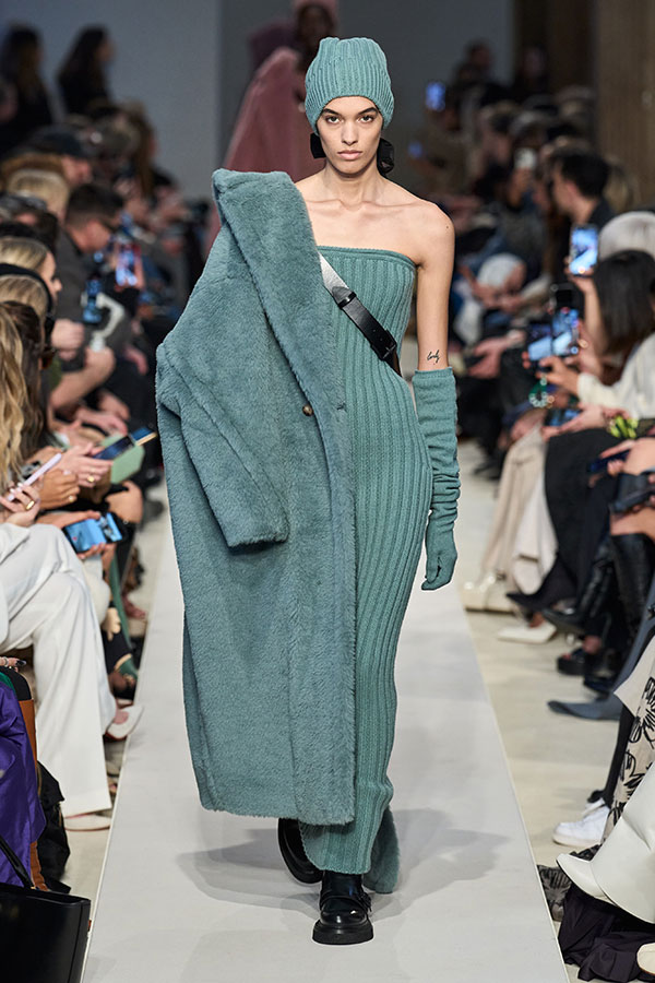 Weekend max mara dresses 2020 deals